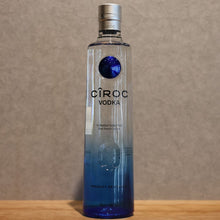 Load image into Gallery viewer, Siloc Vodka Genuine 40.0% 700ml