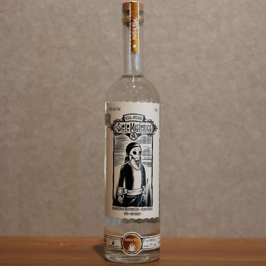 Siete Mysterious Dovaji Regular 44.0% 700ml