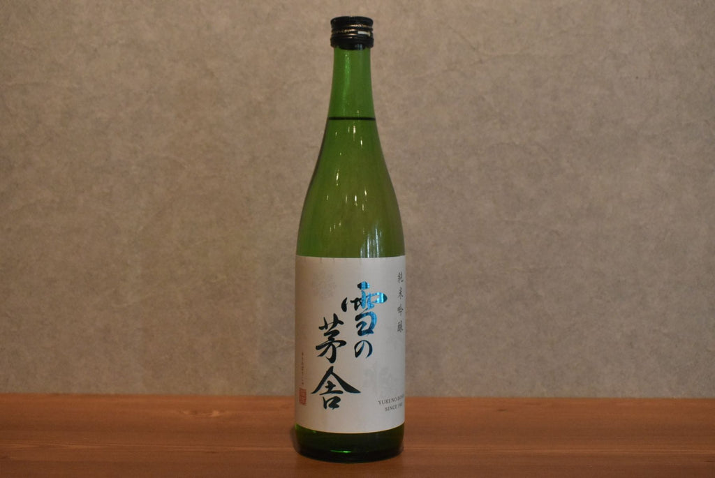 Snow Chiya Junmai Ginjo 720ml