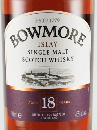 Bowmore 18 Years Old Label
