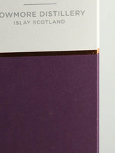Load image into Gallery viewer, Bowmore 18 Years Old Label