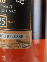 Load image into Gallery viewer, Bowmore 25 Years Small Batch