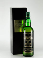 Load image into Gallery viewer, Laphroaig 25 Years Cask Strength 2015 Release