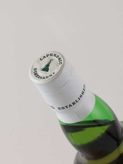 Laphroaig 10 Years 700ml Old Label