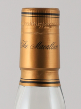 Load image into Gallery viewer, Macallan 18 Years 1986 Old Bottle