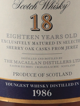 Load image into Gallery viewer, Macallan 18 Years 1986 Old Bottle