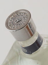 Load image into Gallery viewer, Boodles Dry Gin 1L