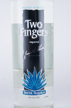 Load image into Gallery viewer, Two Fingers Silver White