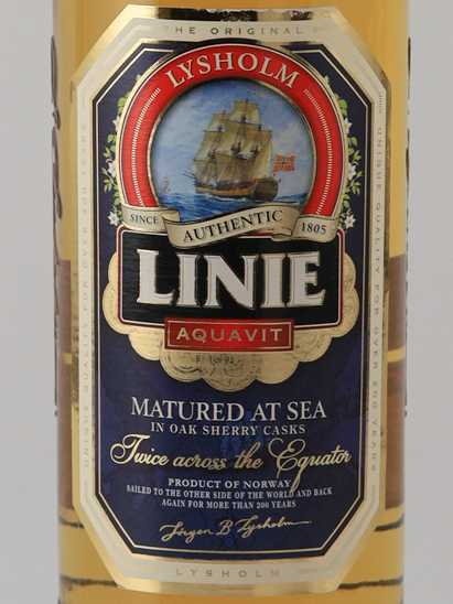 Linie Aquavit 700ml (defective label)