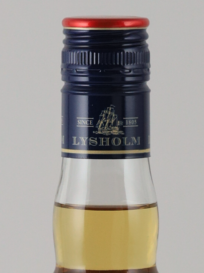 Linie Aquavit 700ml (defective label)