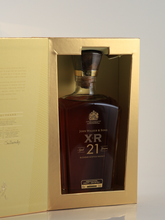 Load image into Gallery viewer, Johnnie Walker XR 21 Years