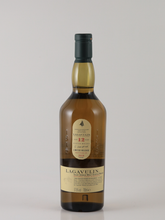 Load image into Gallery viewer, Lagavulin 12 Years Cask Strength 2018