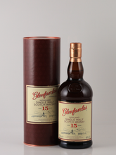 Load image into Gallery viewer, Glenfarclas 15 Years
