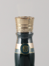 Load image into Gallery viewer, Royal Salute 21 Years Malt Blend