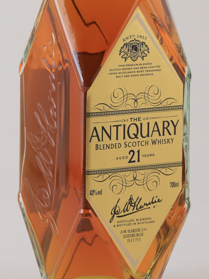 Antiquary 21 Years