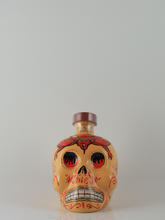Load image into Gallery viewer, El Skull Reposado Skull Bottle