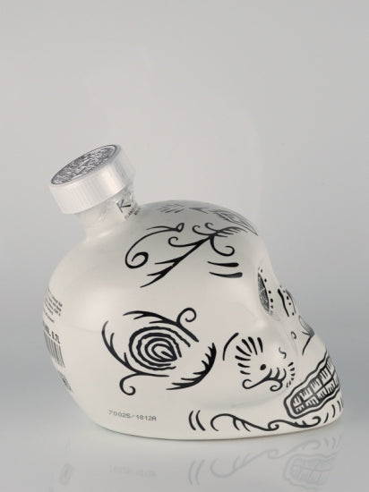 El Skull Blanco Skull Bottle