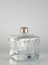 Load image into Gallery viewer, Cubical Premium Gin
