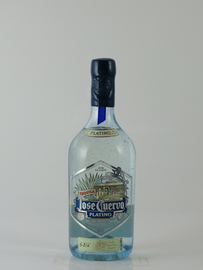 Cuervo Platino