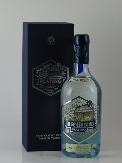 Cuervo Platino