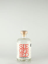 Load image into Gallery viewer, Siegfried Dry Gin