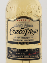 Load image into Gallery viewer, Casco Viejo Reposado 750ml
