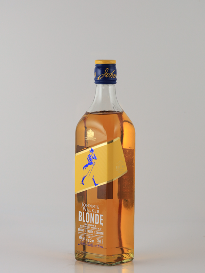 johnnie walker blonde