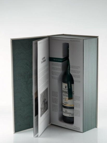Laphroaig 33 Year Old Ian Hunter Story Book 3
