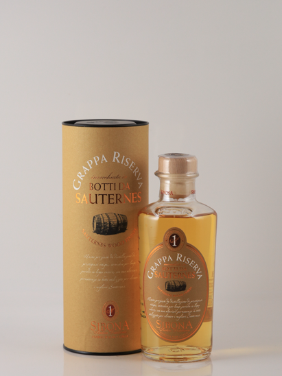 Sibona Grappa Sauternes Wood Finish