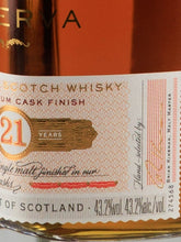 Load image into Gallery viewer, Glenfiddich 21 Year Old Riserva Rum Cask Finish 43.2%