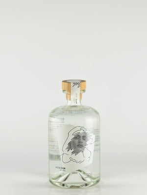 Akohrum White