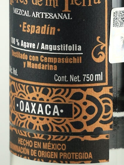 Altares de Mi Tierra Sempastil & Mandarina
