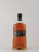 Load image into Gallery viewer, Highland Park Cask Strength No.3 64.1% [Authorized Import]