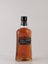 Load image into Gallery viewer, Highland Park Cask Strength No.3 64.1% [Authorized Import]