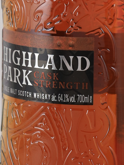 Highland Park Cask Strength No.3 64.1% [Authorized Import]