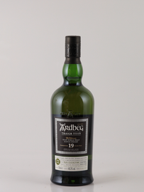 Ardbeg Traigh Bhan 19 Years Batch 1