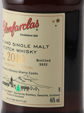 Load image into Gallery viewer, Glenfarclas 2010/2022 Christmas Edition