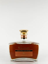 Load image into Gallery viewer, Chamarel 8 Year Old Moscatel Cask Finish