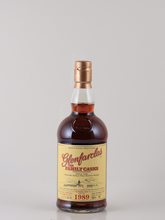 Load image into Gallery viewer, Glenfarclas Family Cask 1989/2022 52.3%