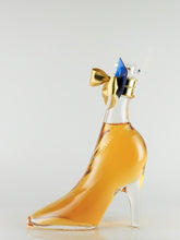 Load image into Gallery viewer, Cendrillon Chou Apricot