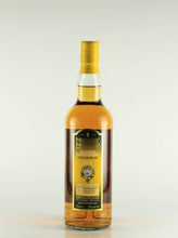 Load image into Gallery viewer, Murray McDavid Cult of Islay 9 Year Old 2012