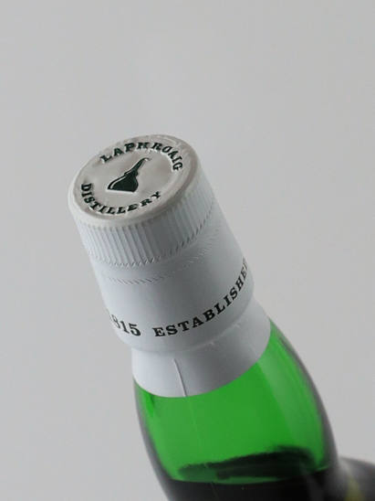 Laphroaig 10 Year Old Cask Strength Batch 15