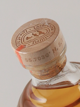 Load image into Gallery viewer, Arran Small Batch 9 Year Old Rum Cask Finish