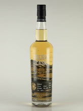 Load image into Gallery viewer, Golden Cask Macduff 10 Year Old 2012