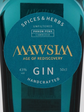 Load image into Gallery viewer, Mawsim Gin Spice &amp; Herbs