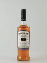 Load image into Gallery viewer, Bowmore 9 Year Old