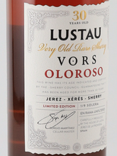 Load image into Gallery viewer, Lustau Oloroso VORS 500ml