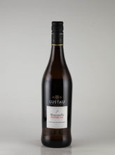 Load image into Gallery viewer, Lustau Manzanilla Papirusa