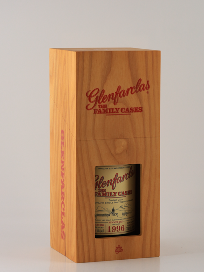 Glenfarclas Family Cask 1996/2022 55.4%