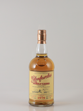 Load image into Gallery viewer, Glenfarclas Family Cask 1979/2022